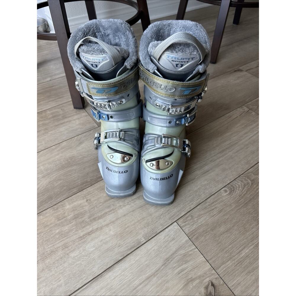 DALBELLO Trufit Sport Blue Ski Boots Women’s Size 6 Flex Index of 8-10